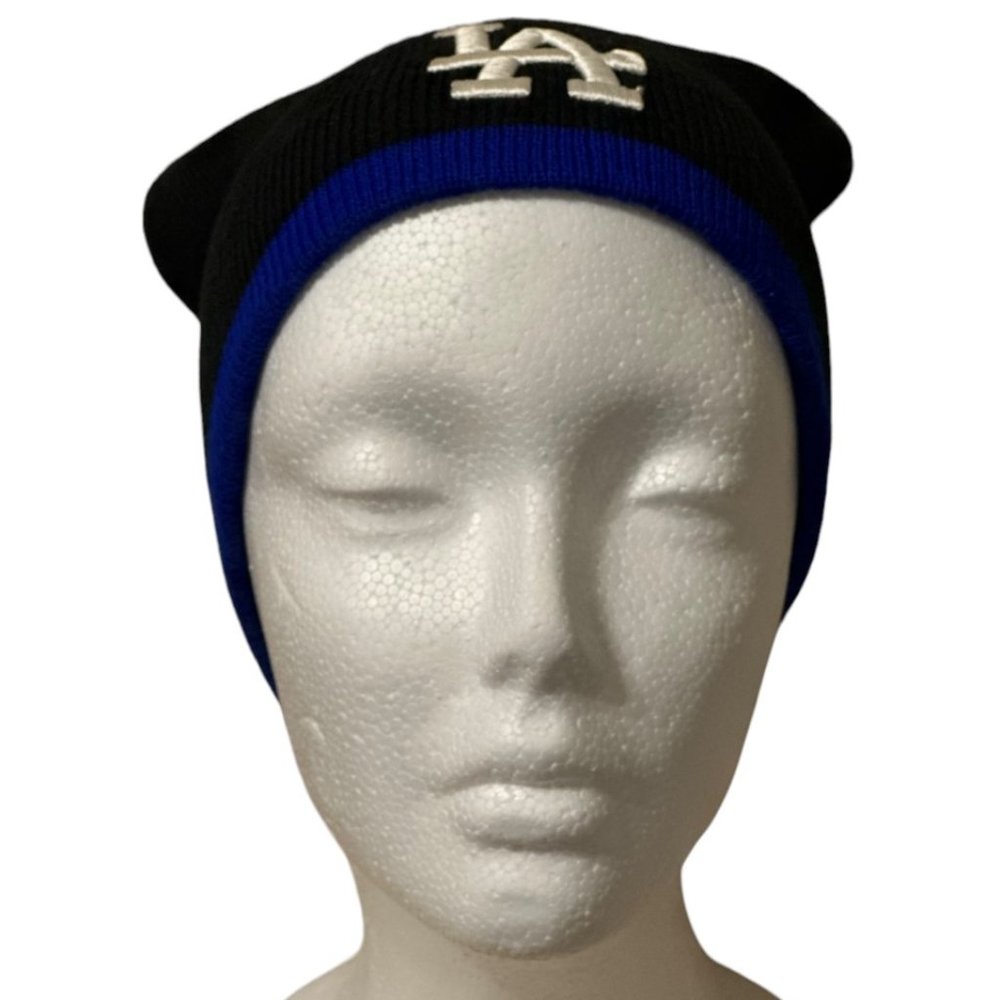 "LA" Slouchy Beanie Hat  Unisex OSFM